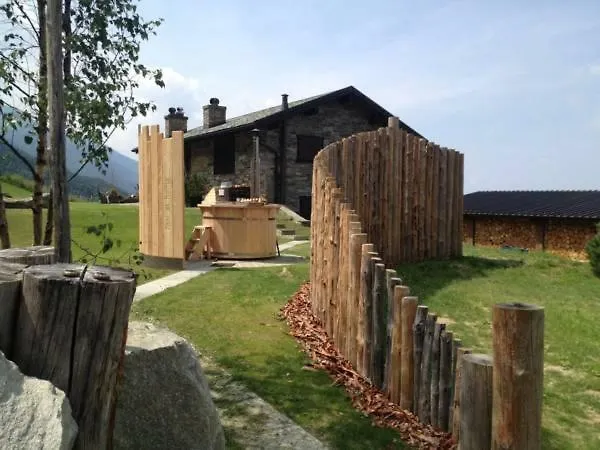 Holiday Creek Mortirolo Mazzo di Valtellina 0*,  Italia